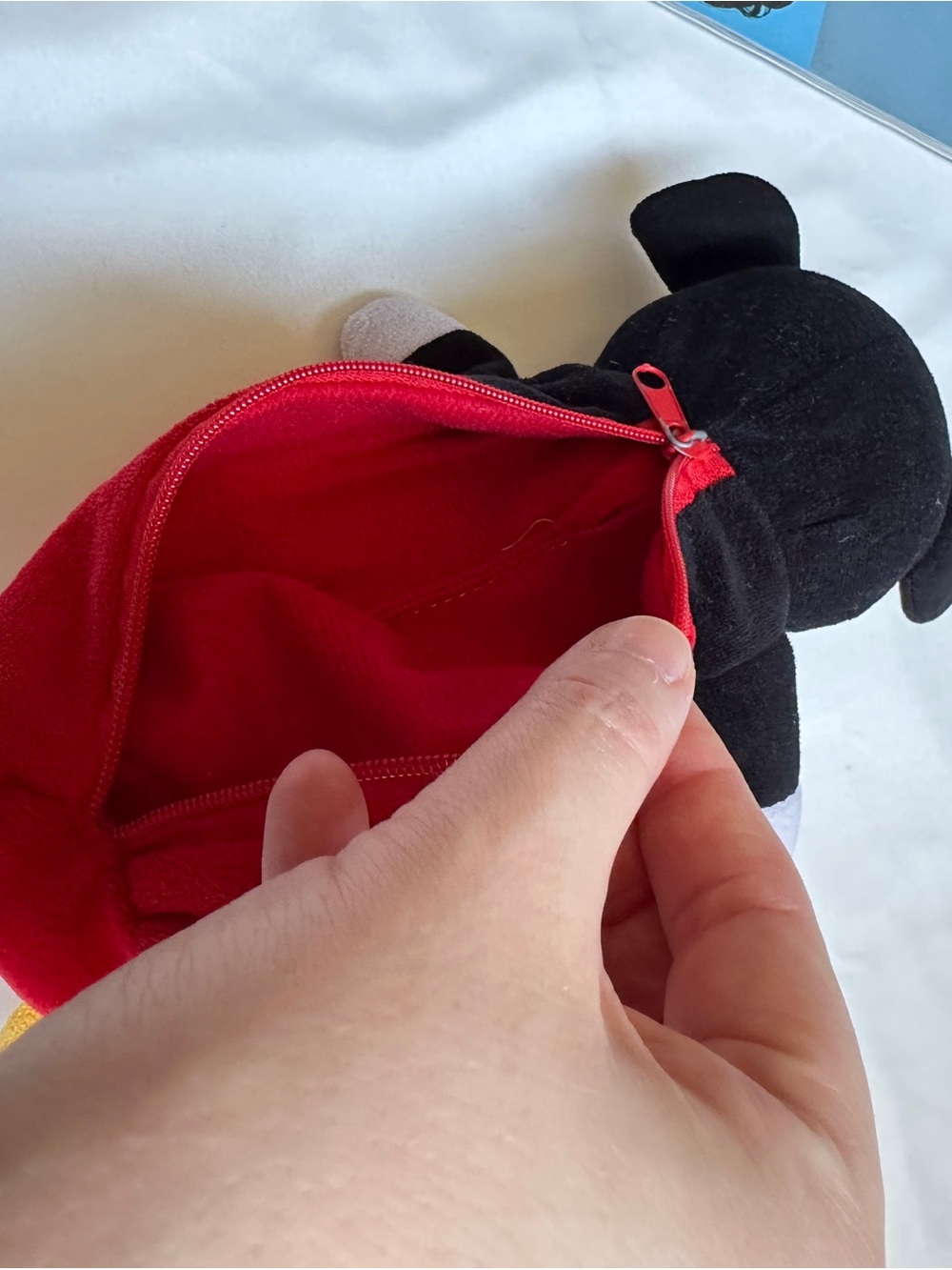3/25$Soft Pencil pouch Mickey Mouse design - Picture 2 of 9